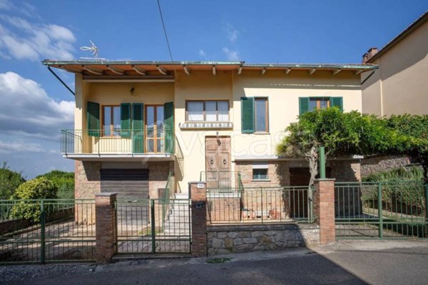 casa indipendente in vendita a Volterra