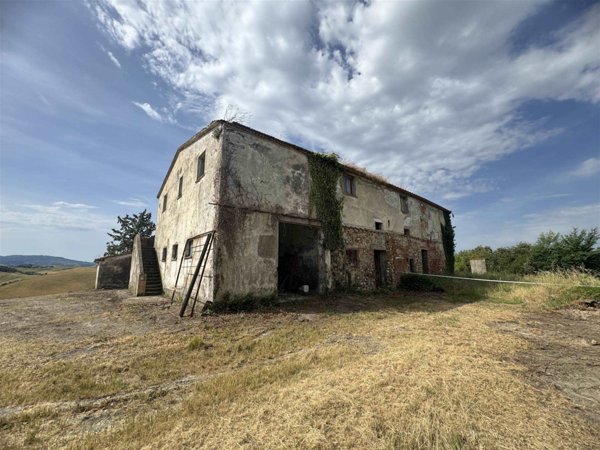casa indipendente in vendita a Volterra in zona Villamagna