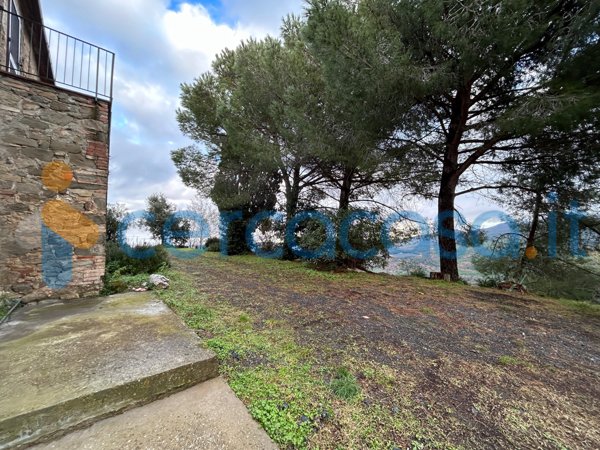 casa indipendente in vendita a Volterra in zona Mazzolla