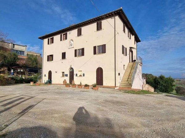 appartamento in vendita a Volterra