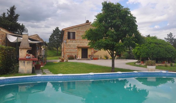 casa indipendente in vendita a Volterra