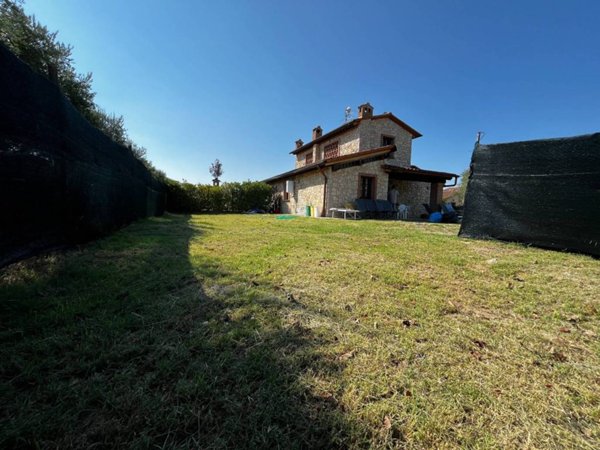 casa indipendente in vendita a Volterra