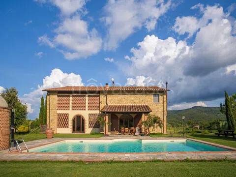 casa indipendente in vendita a Volterra in zona Mazzolla