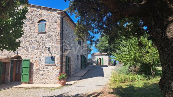 casa indipendente in vendita a Volterra