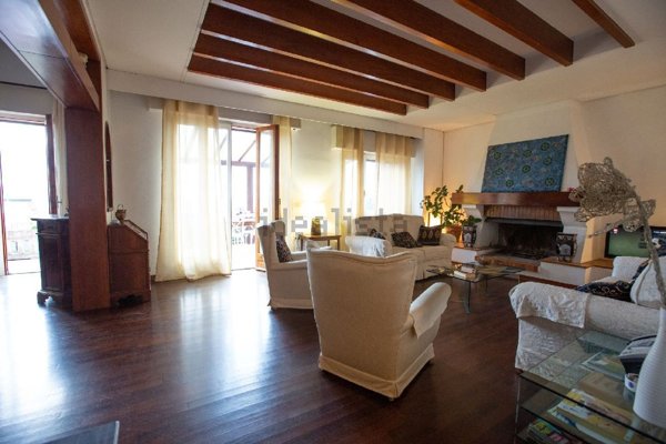 casa indipendente in vendita a Volterra