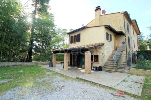casa indipendente in vendita a Volterra
