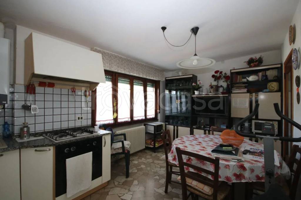 casa indipendente in vendita a Volterra