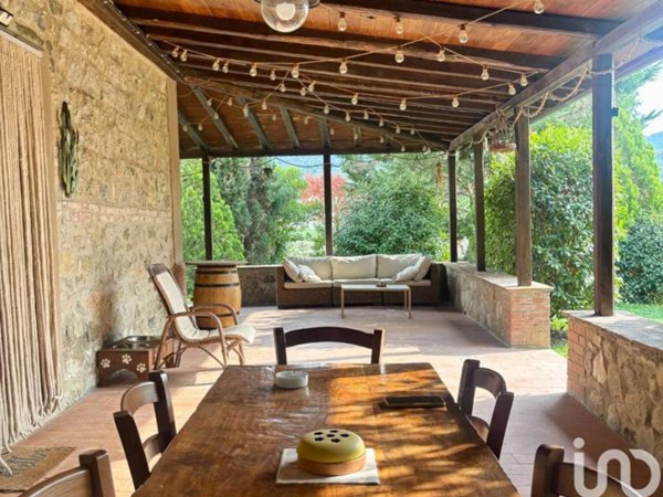 casa indipendente in vendita a Volterra