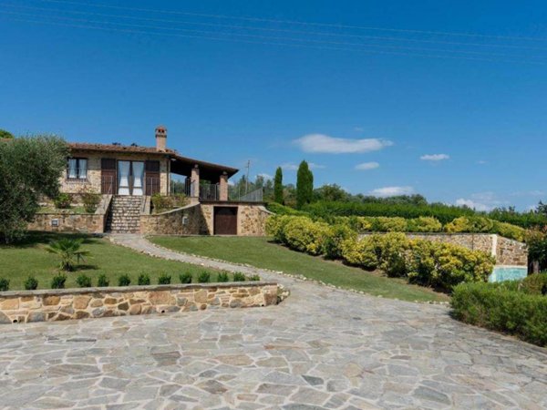 casa indipendente in vendita a Volterra