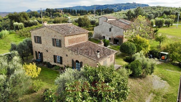casale in vendita a Volterra