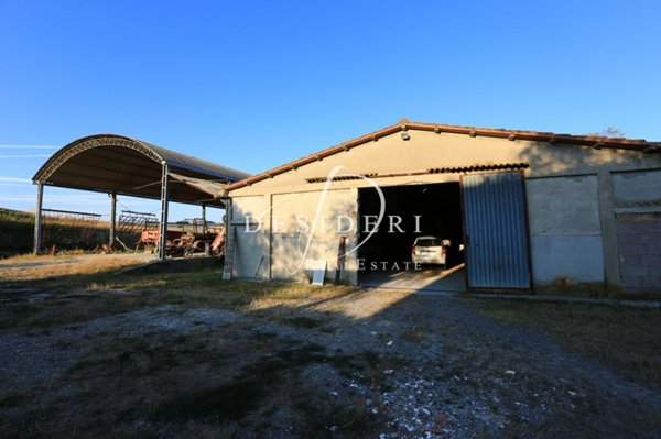 negozio in vendita a Volterra