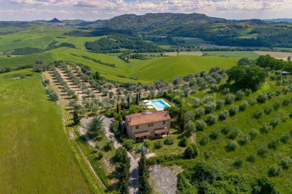 casa indipendente in vendita a Volterra