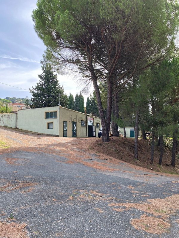 locale di sgombero in vendita a Volterra in zona Saline