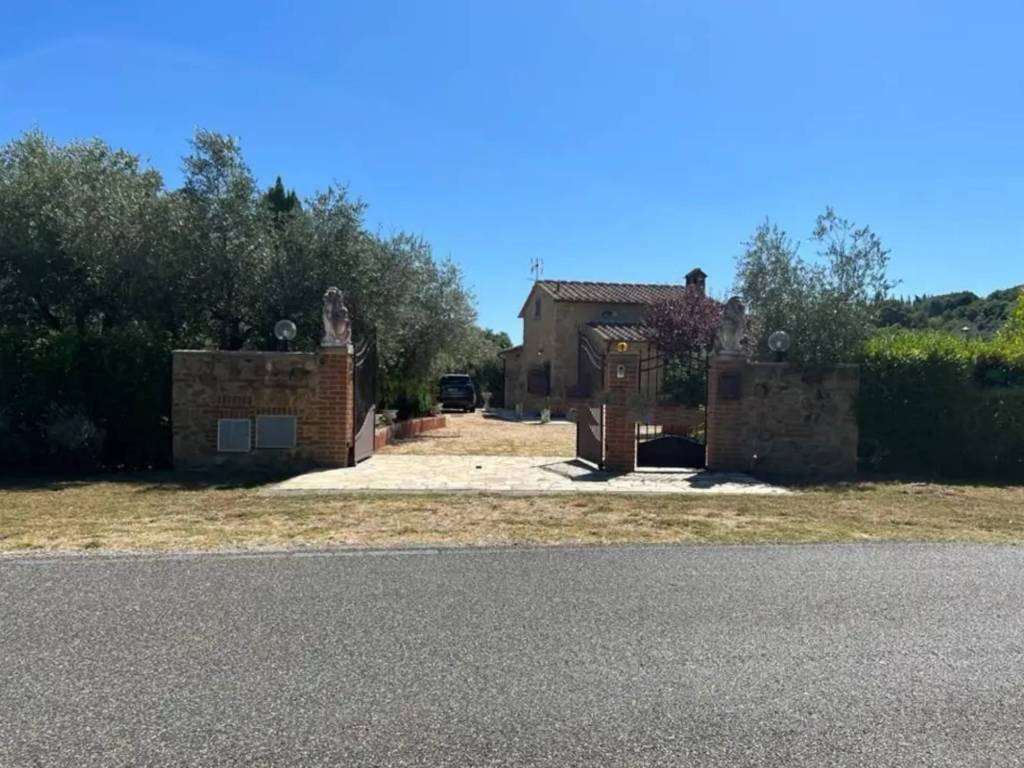 casa indipendente in vendita a Volterra