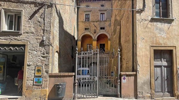 casa indipendente in vendita a Volterra