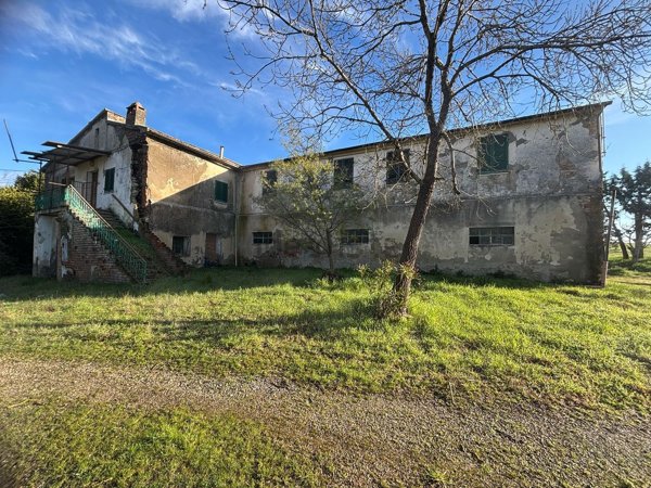 casa indipendente in vendita a Volterra