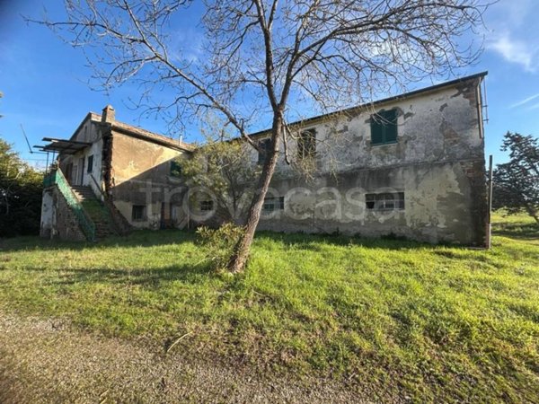 villa in vendita a Volterra