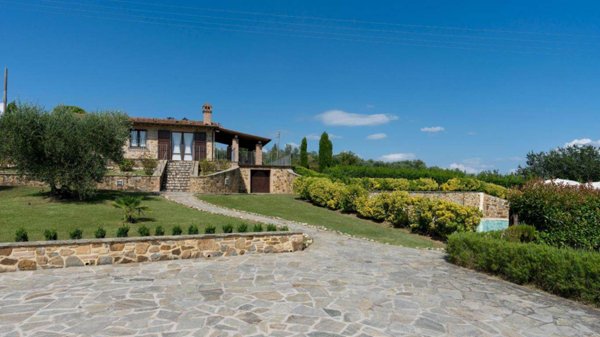 casa indipendente in vendita a Volterra