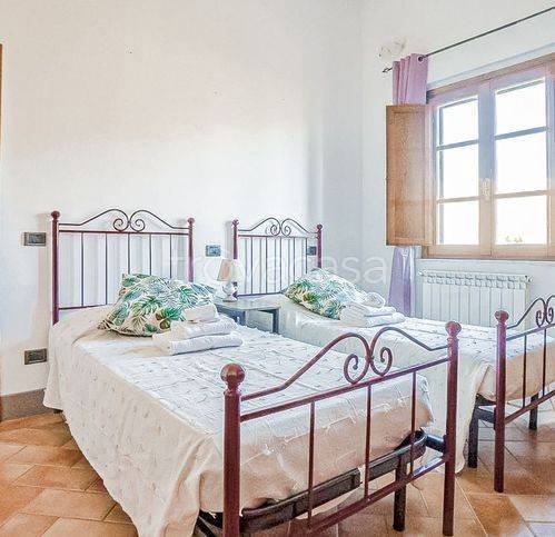 casa indipendente in vendita a Volterra in zona Mazzolla