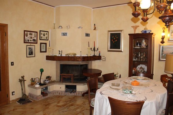 casa indipendente in vendita a Volterra in zona Saline