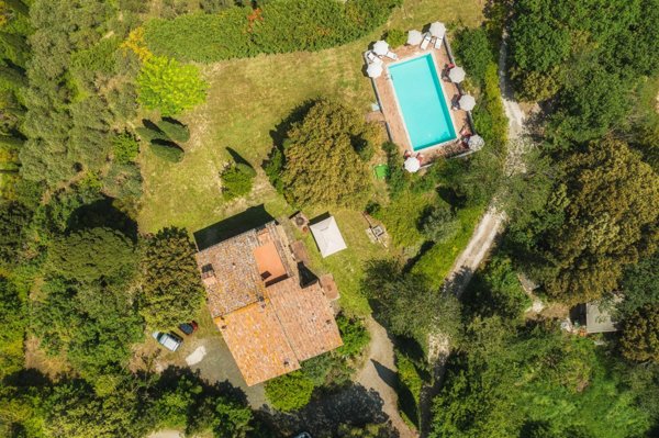 casa indipendente in vendita a Volterra