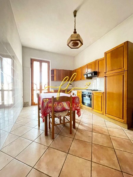 appartamento in vendita a Volterra in zona Saline