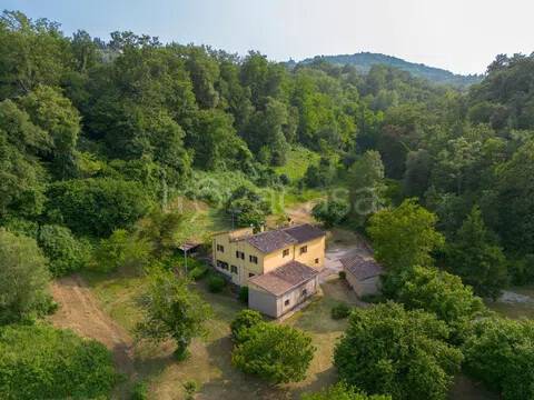 casa indipendente in vendita a Volterra