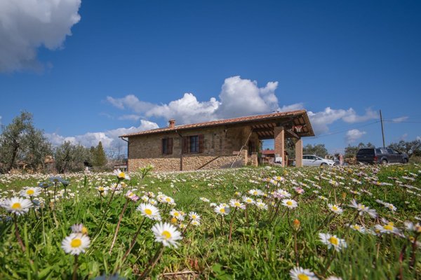 casa indipendente in vendita a Volterra
