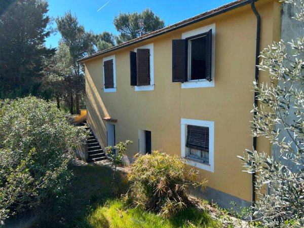 casa indipendente in vendita a Volterra