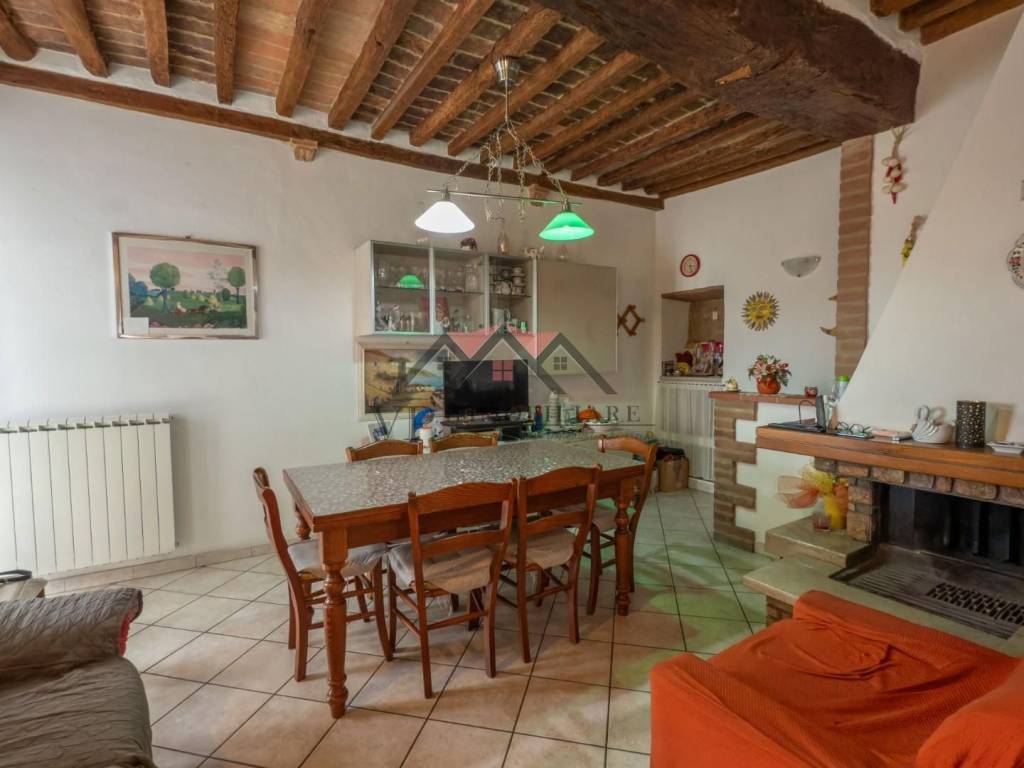 appartamento in vendita a Volterra