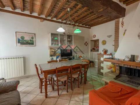 appartamento in vendita a Volterra