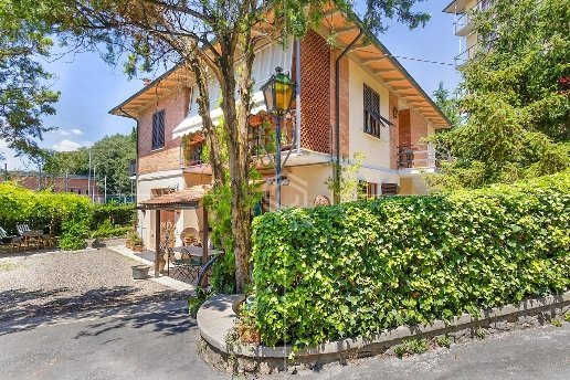 casa indipendente in vendita a Volterra