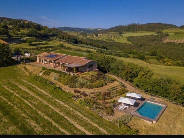 casa indipendente in vendita a Volterra