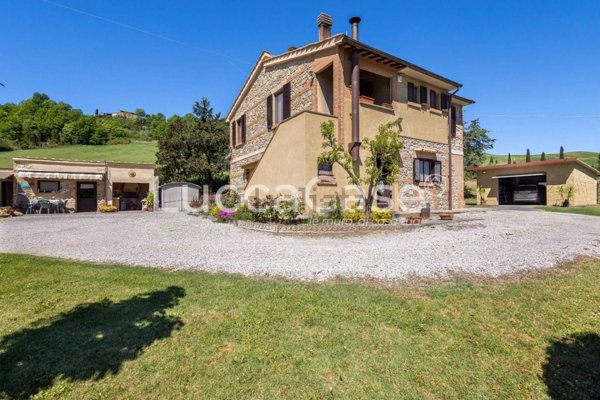 casale in vendita a Volterra