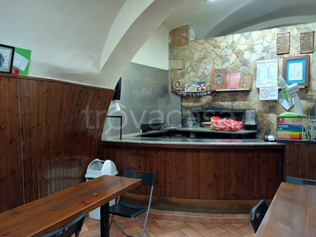 negozio in vendita a Volterra