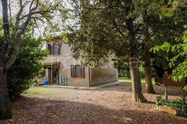 casa indipendente in vendita a Volterra