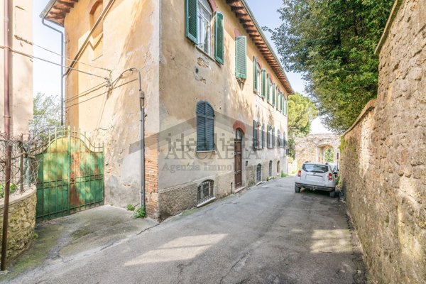 appartamento in vendita a Volterra