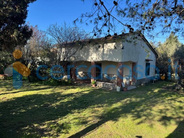 casa indipendente in vendita a Volterra in zona Mazzolla