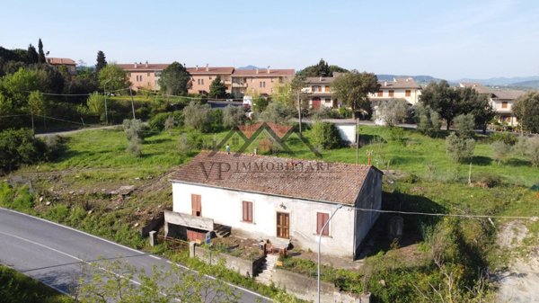 casa indipendente in vendita a Volterra in zona Saline