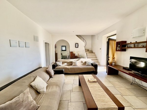casa indipendente in vendita a Volterra