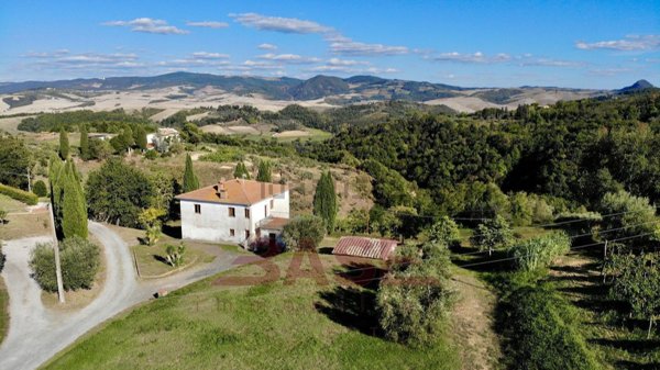 casa indipendente in vendita a Volterra