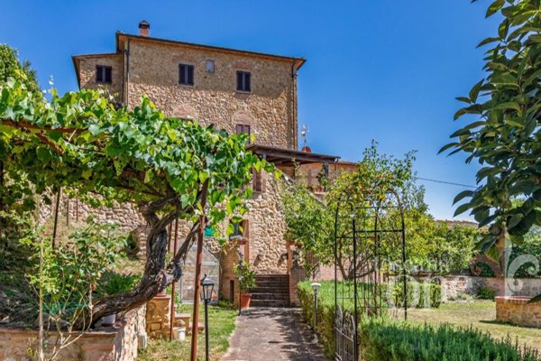 casa indipendente in vendita a Volterra