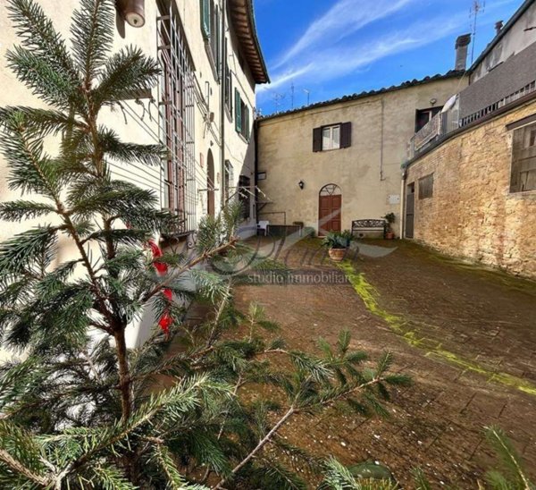 appartamento in vendita a Volterra