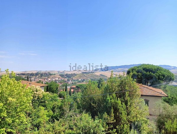 appartamento in vendita a Volterra in zona Saline