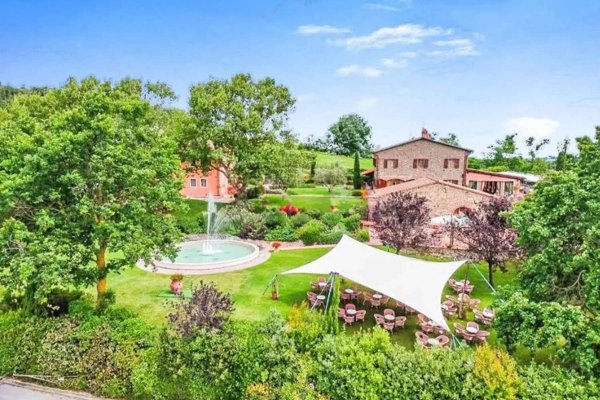 casa indipendente in vendita a Volterra