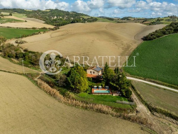 casa indipendente in vendita a Volterra