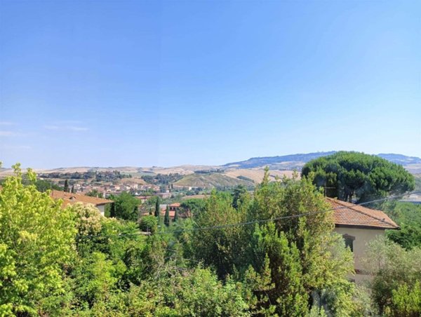 appartamento in vendita a Volterra in zona Saline