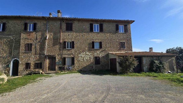 casa indipendente in vendita a Volterra