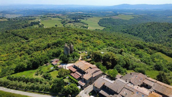 casa indipendente in vendita a Volterra