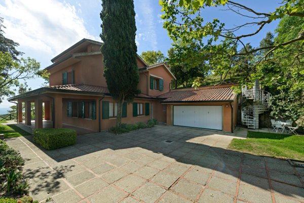 casa indipendente in vendita a Casciana Terme Lari in zona Casciana Terme